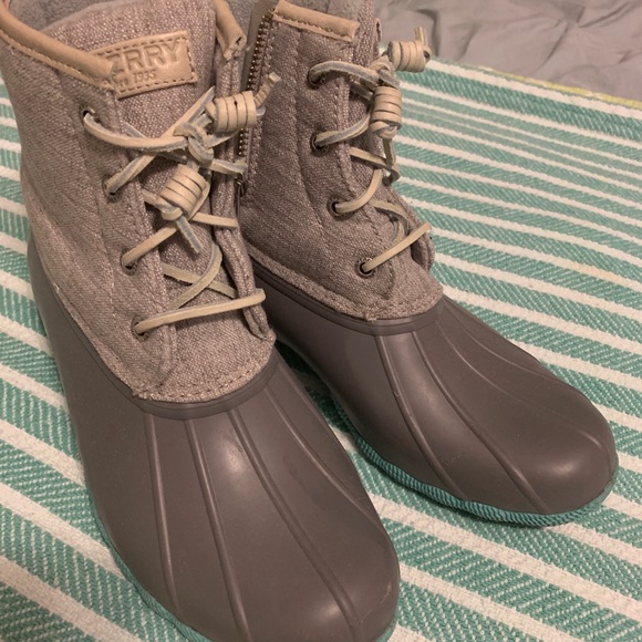 poshmark duck boots